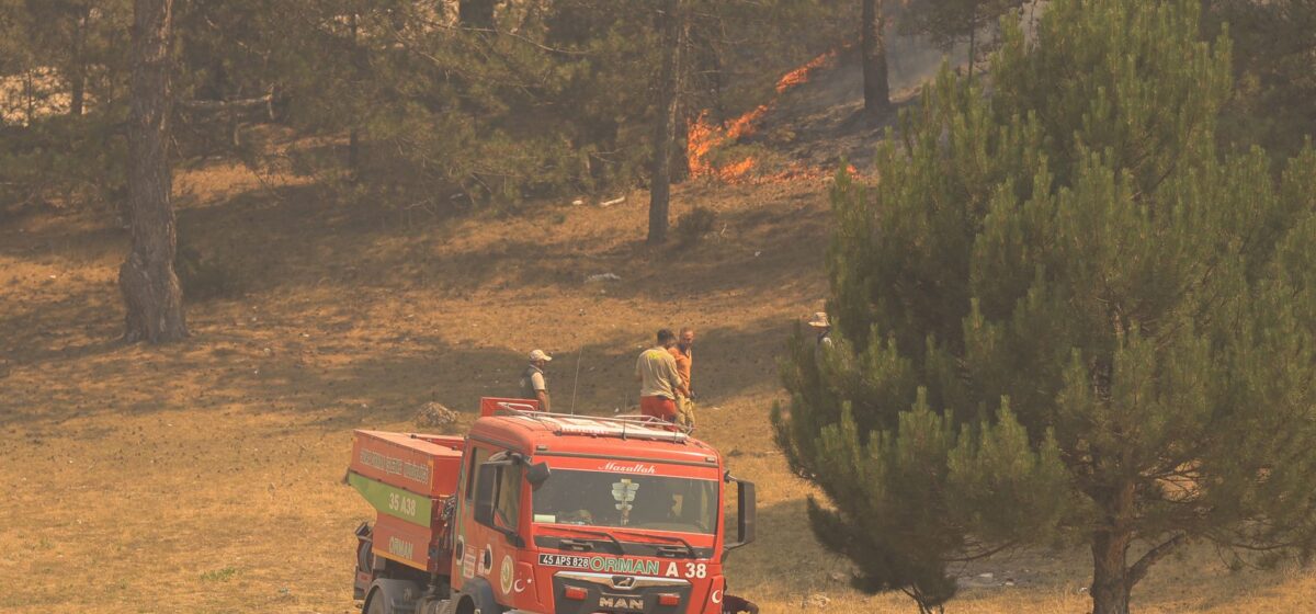 Europe Swelters: Health Emergency Declared as Record Heat Shifts East, Threatening All Ages