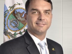 Flavio Bolsonaro Launches Brazil Presidential Challenge, Gains Milei Support