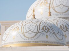 Architect of Modern Qatar: Former Emir Sheikh Hamad Al Thani Dies at 74