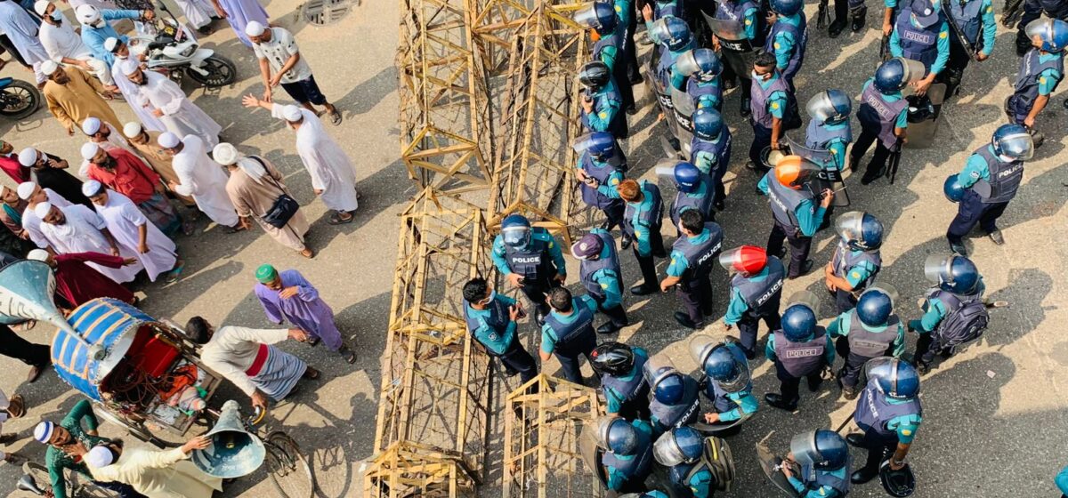 Crowds Overrun Dhaka University Security Ahead of World Cup Final
