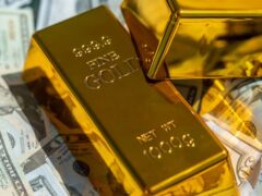 Prosecutor Resigns After Gold and Cash Seized