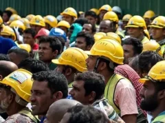 New Pay Scale for Government Workers Nears Final Approval