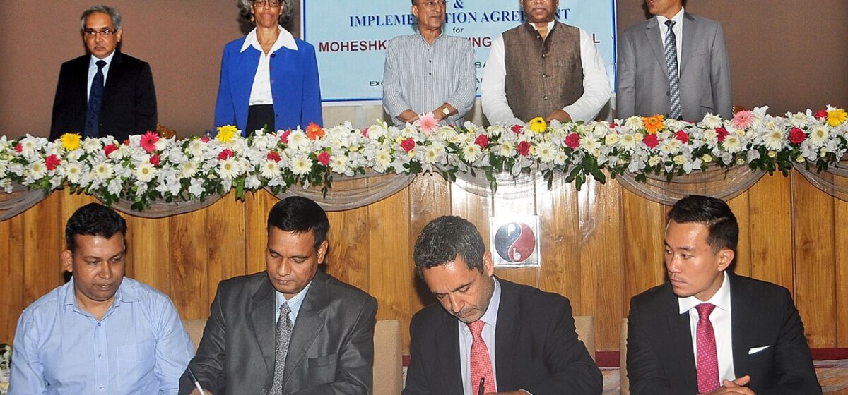 New Gas Shipment Brings Relief to Bangladesh’s Energy Shortage