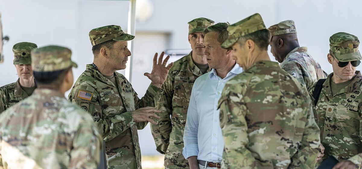 US Army Secretary Daniel Driscoll Resigns Amid Reports of Pentagon Conflict