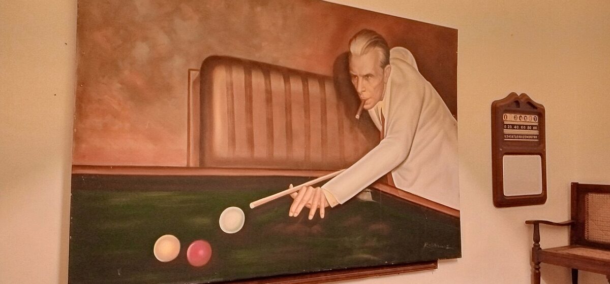 Student Removes Jinnah Photos from DU Museum, Sparks Political Debate