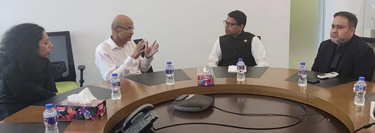Ex-Minister Zunaid Palak Reports Bleeding Hands in Dhaka Court